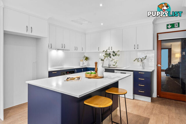 2/15 Park Road YERONGA QLD 4104