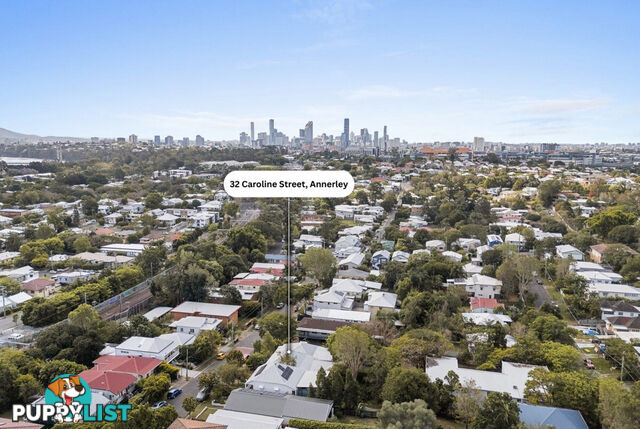 32 Caroline Street ANNERLEY QLD 4103