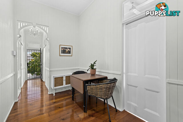 32 Caroline Street ANNERLEY QLD 4103