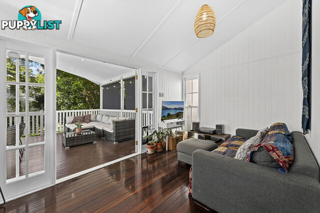32 Caroline Street ANNERLEY QLD 4103