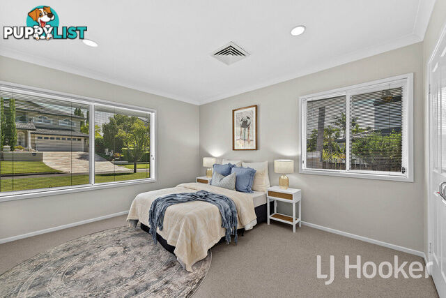 8 Hatherton Crescent CARINDALE QLD 4152