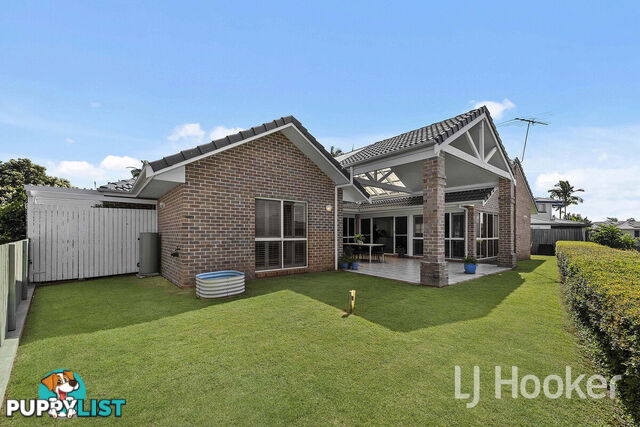 8 Hatherton Crescent CARINDALE QLD 4152