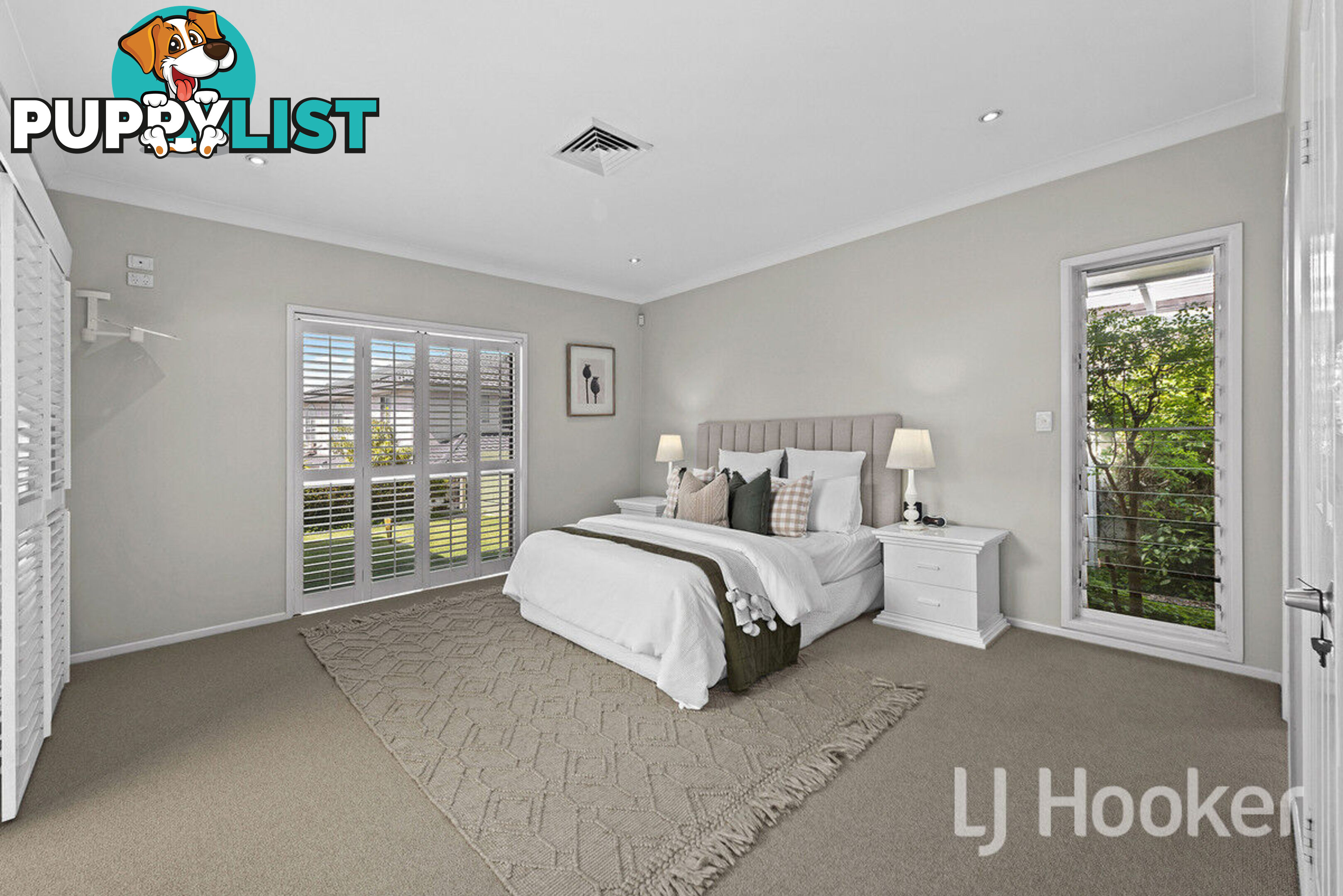 8 Hatherton Crescent CARINDALE QLD 4152