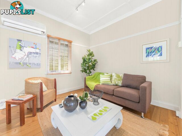 50 Railway Terrace DUTTON PARK QLD 4102