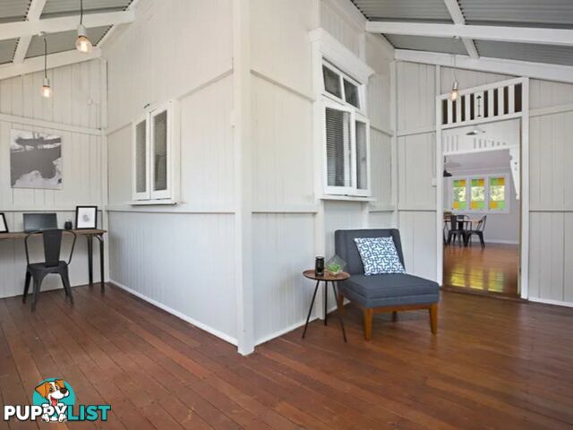 33 Ashby Street FAIRFIELD QLD 4103