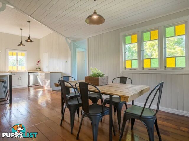 33 Ashby Street FAIRFIELD QLD 4103