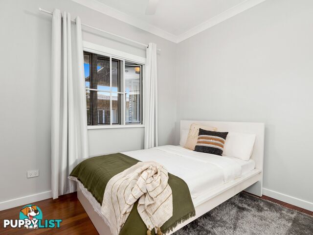 12 Allamanda Street FAIRFIELD QLD 4103