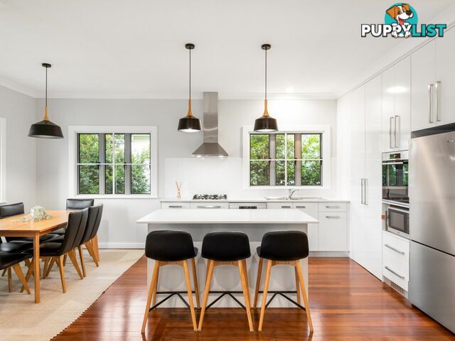 12 Allamanda Street FAIRFIELD QLD 4103