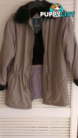 Women's Buffer Coat -Hght Quality LARRY LEVINE Microfibre