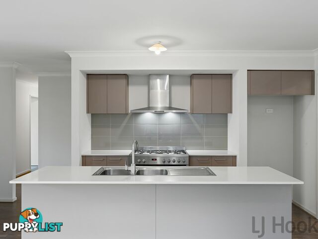 12 Nelse Street CRANBOURNE NORTH VIC 3977