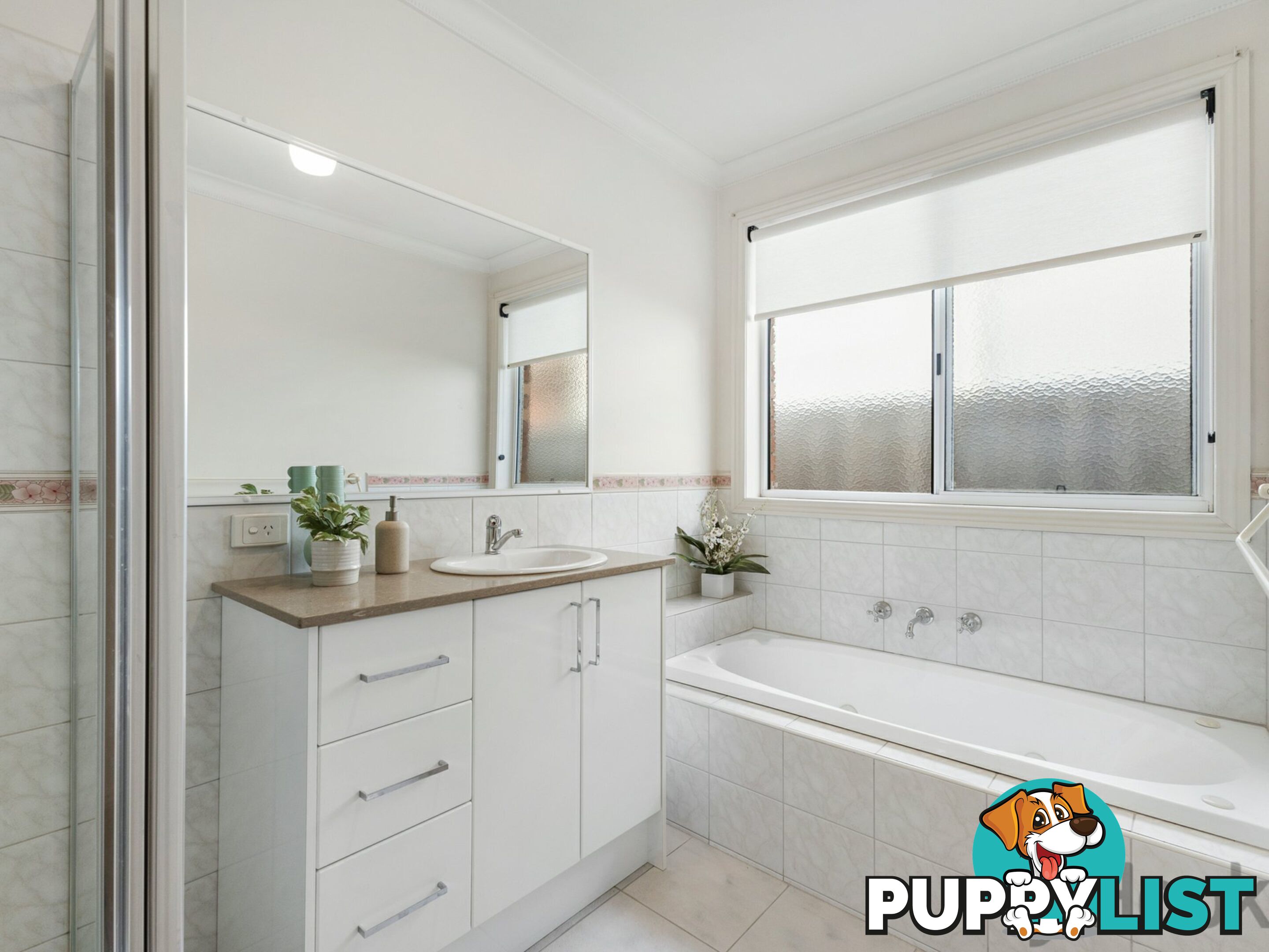 5 Liat Way GREENSBOROUGH VIC 3088