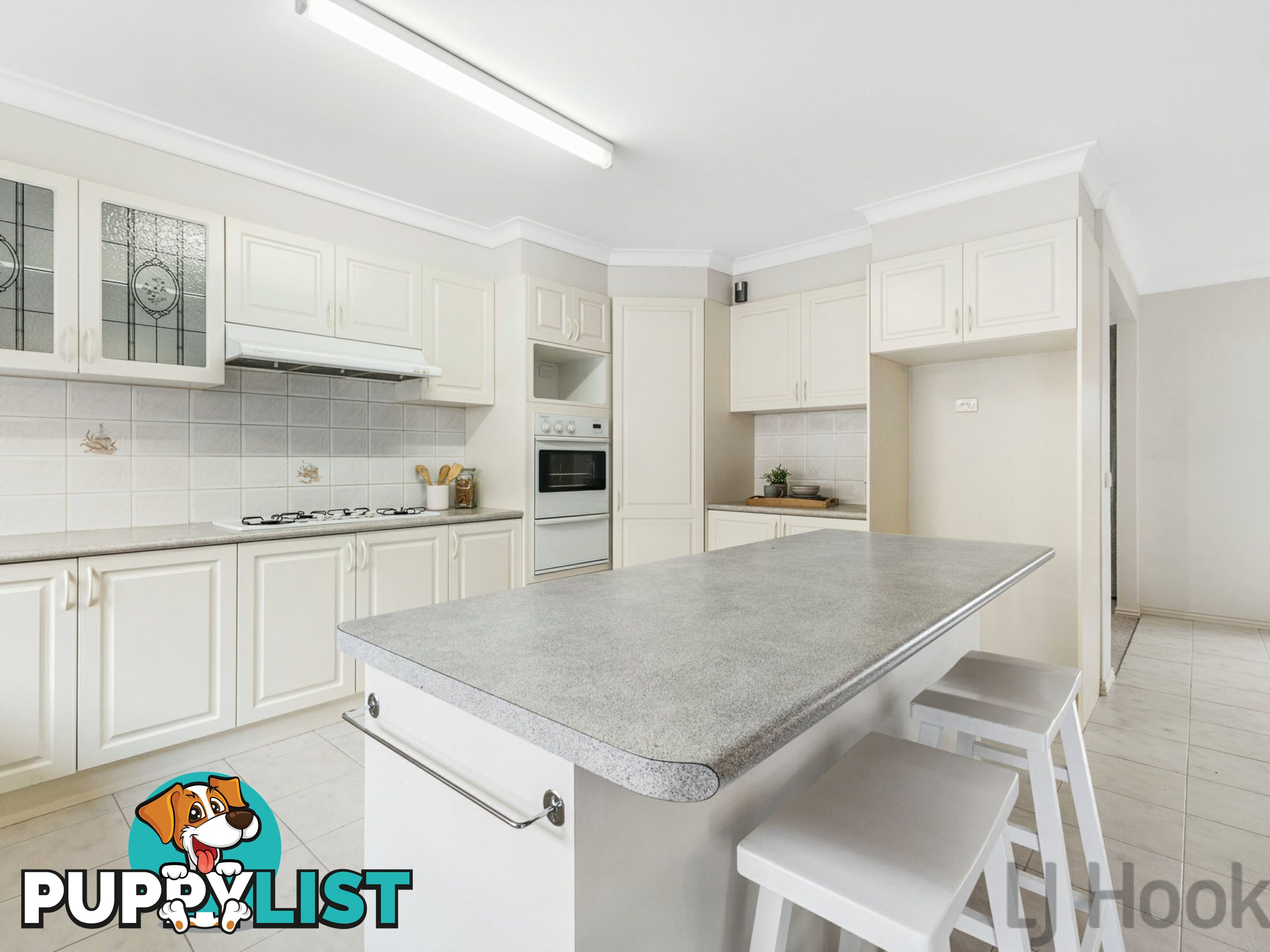 5 Liat Way GREENSBOROUGH VIC 3088