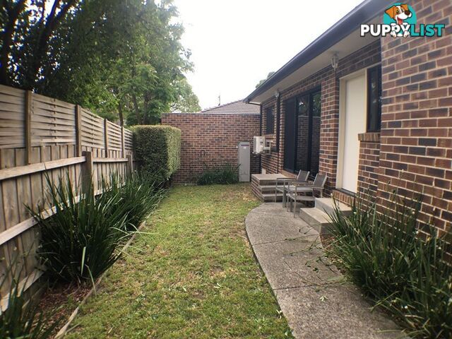 2/1 Carnarvon Avenue THE BASIN VIC 3154