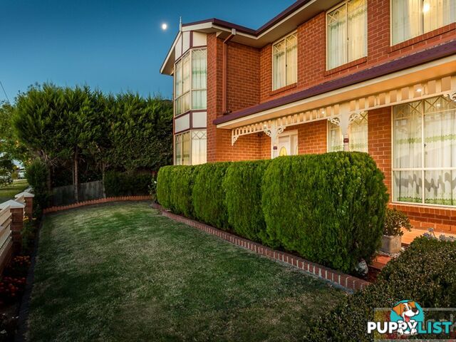 35 Gearon Avenue ROWVILLE VIC 3178