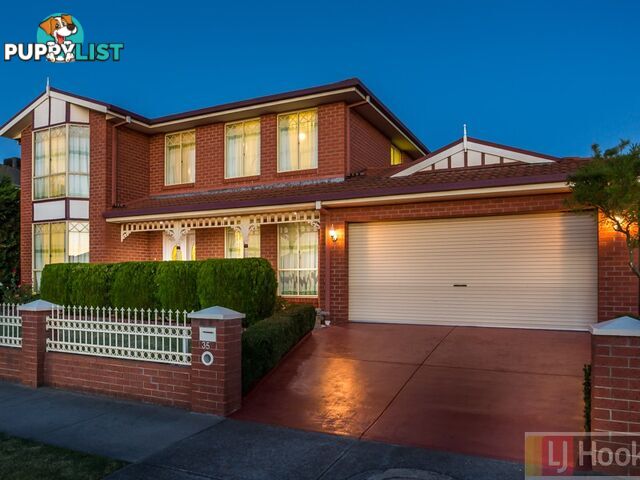 35 Gearon Avenue ROWVILLE VIC 3178