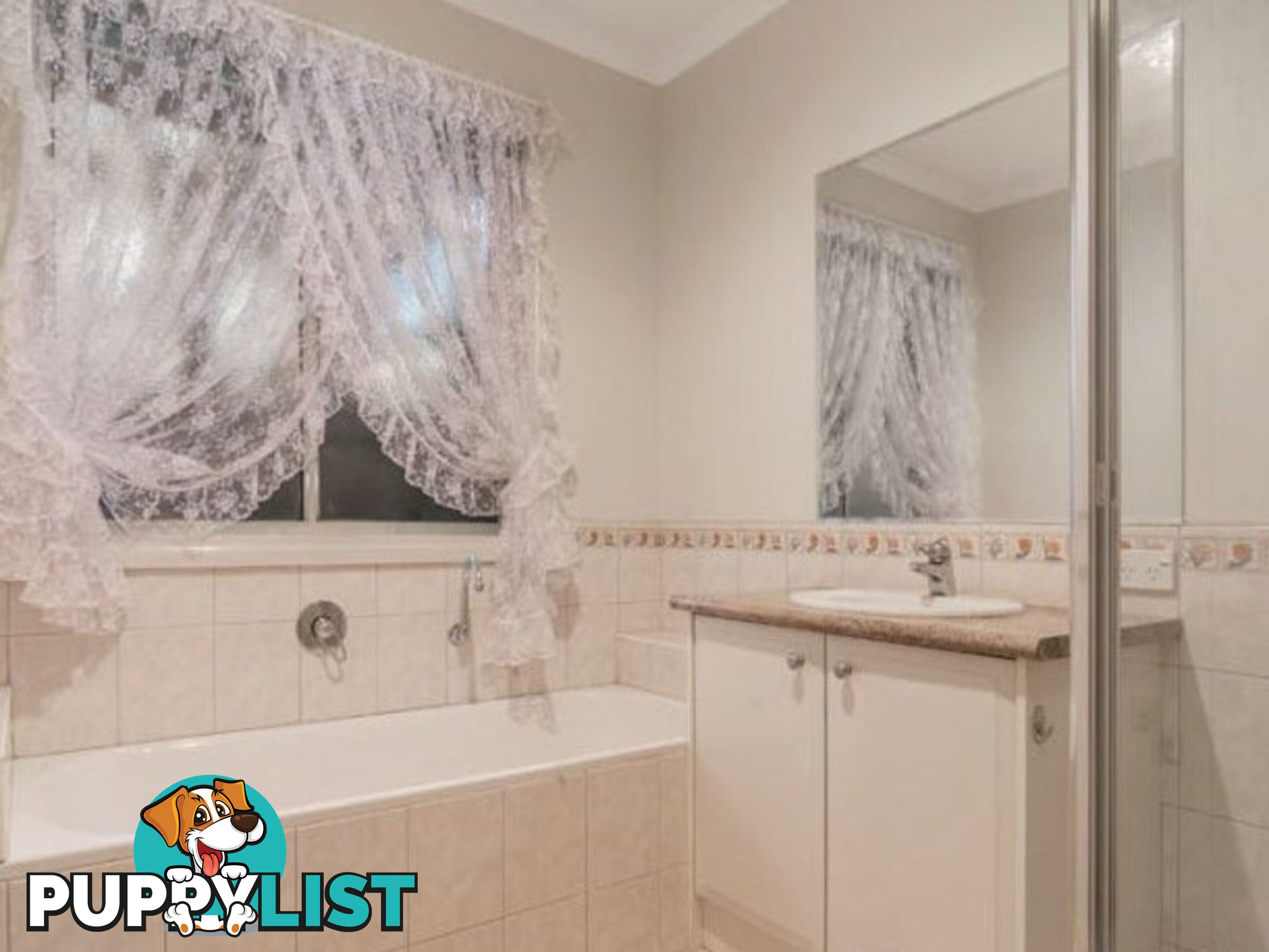 2/7 Leo Close WANTIRNA SOUTH VIC 3152