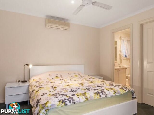 2/7 Leo Close WANTIRNA SOUTH VIC 3152