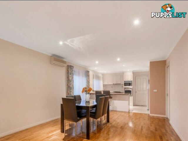 2/7 Leo Close WANTIRNA SOUTH VIC 3152