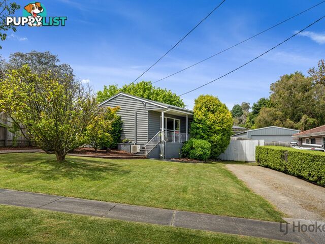 17 Weyburn Road BORONIA VIC 3155