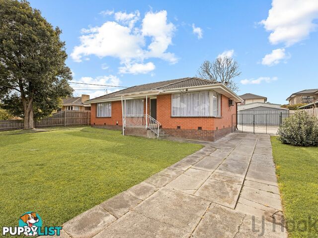 23 Cinerea Avenue FERNTREE GULLY VIC 3156