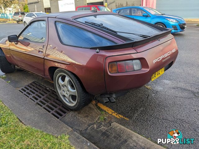 1985 Porsche 928 Coupe Automatic