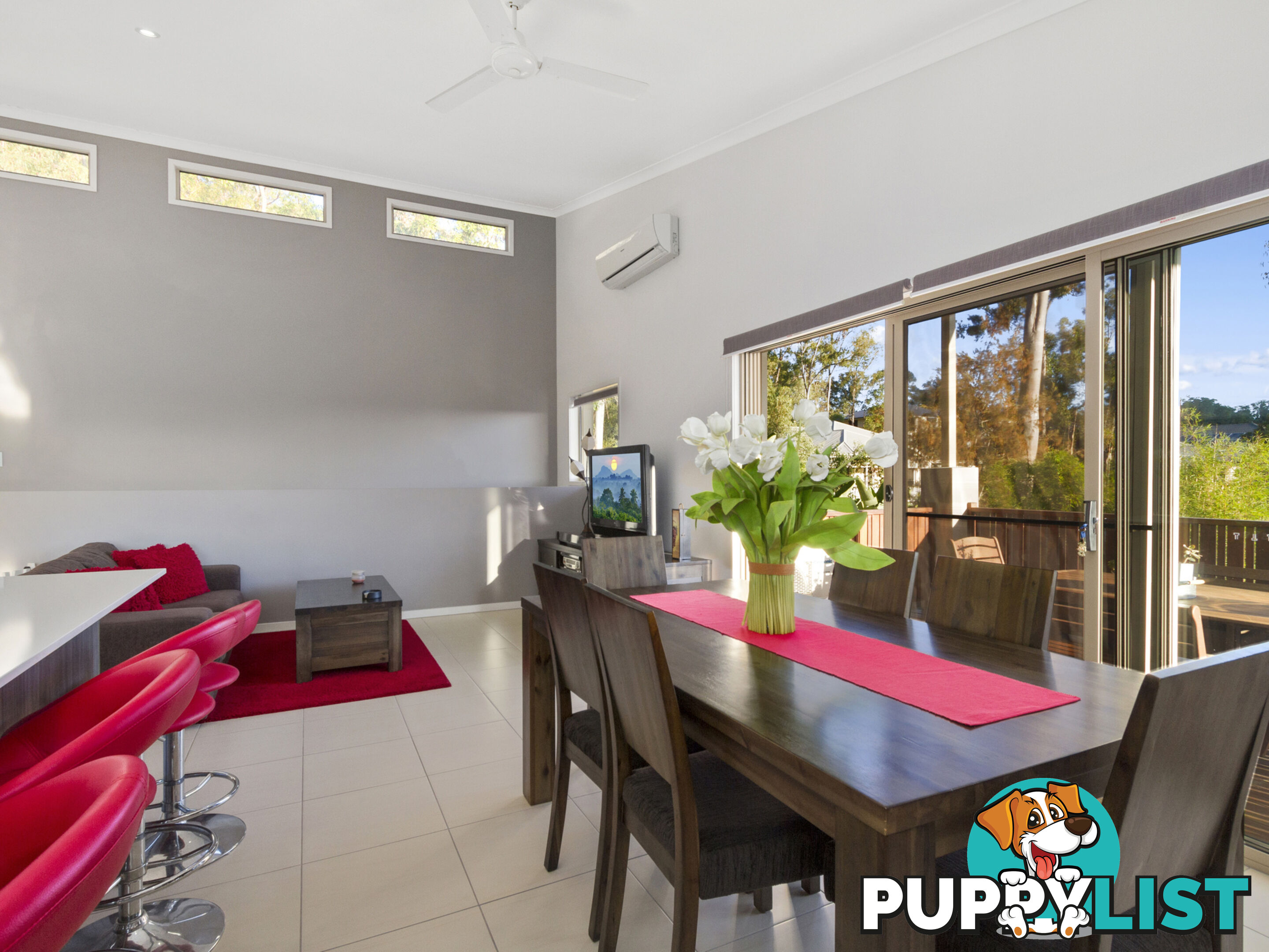 18 Carnarvon Crescent WATERFORD QLD 4133