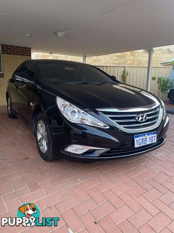 2012 Hyundai I45 ACTIVE YF - BRAND NEW Engine with 12-month warranty, only 139,300kms WARNBRO