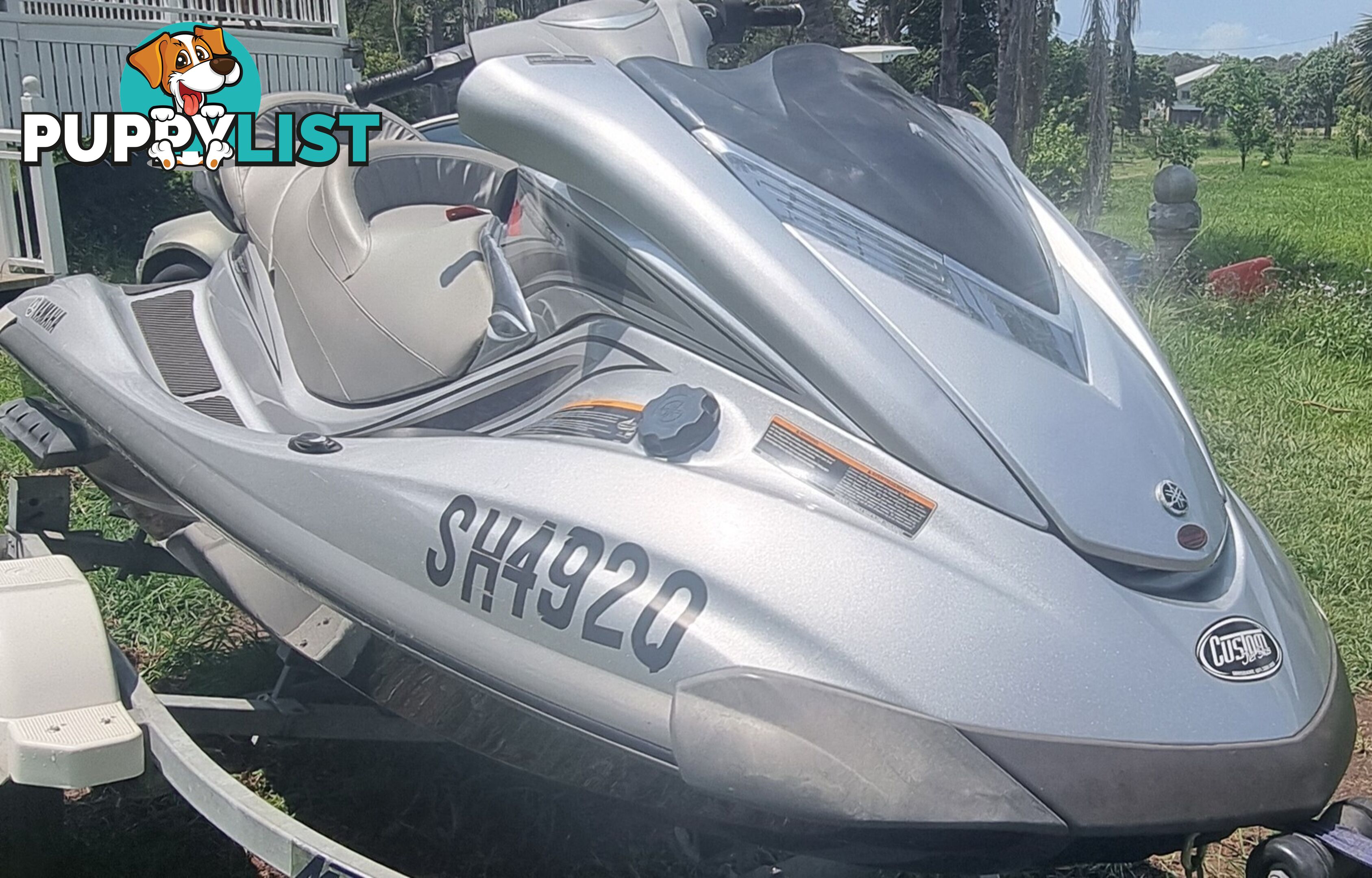 Yamaha waverunner