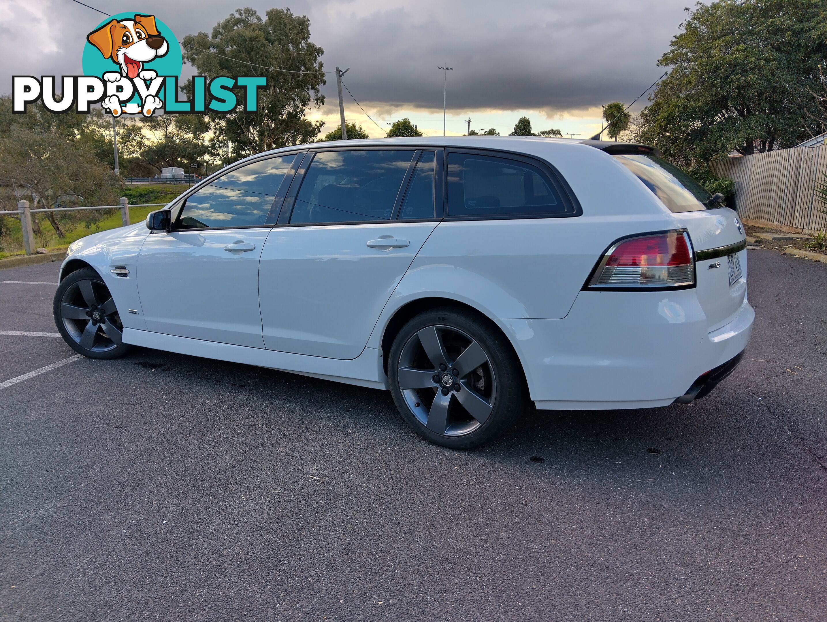 2013 Holden Commodore VE II SV6Z Wagon Automatic