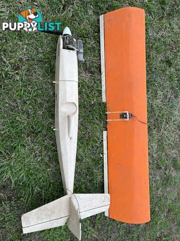 R/C Planes & Boats plus accessories