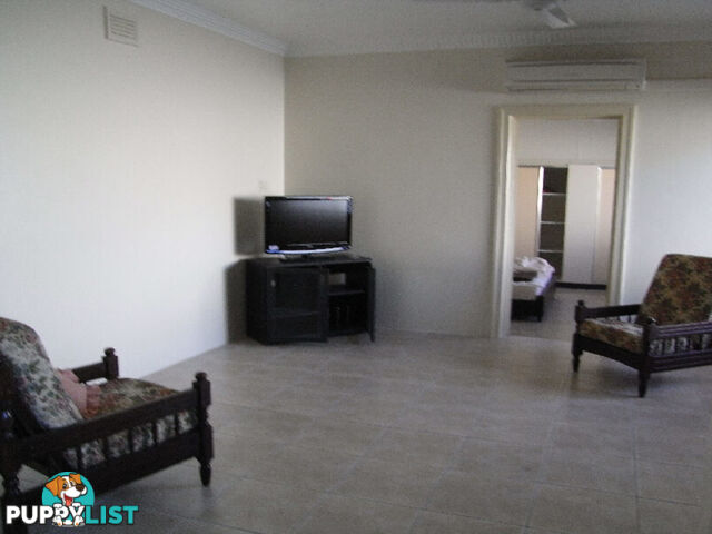2 77 Cartwright Street INGHAM QLD 4850