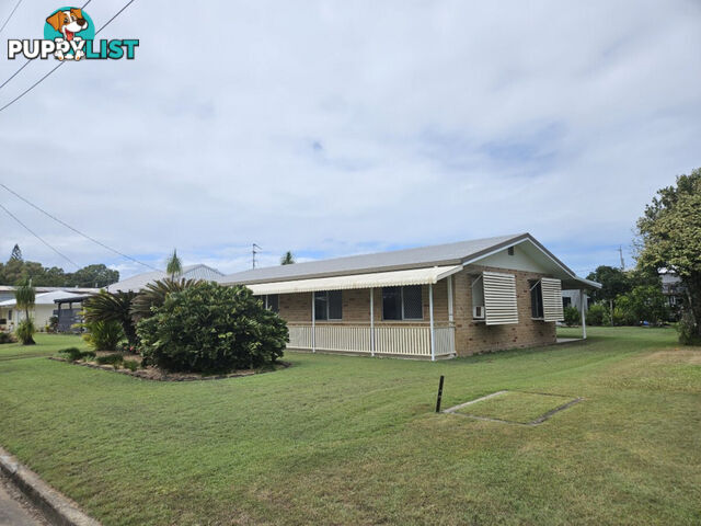 8 Herring Street Taylors Beach QLD 4850