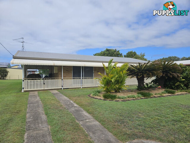 8 Herring Street Taylors Beach QLD 4850