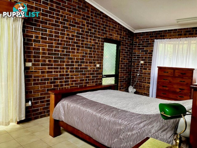 4 Lennox Crescent Paluma QLD 4816