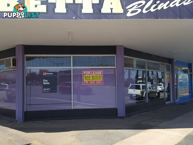 Shop 1/158 MUSGRAVE STREET ROCKHAMPTON CITY QLD 4700