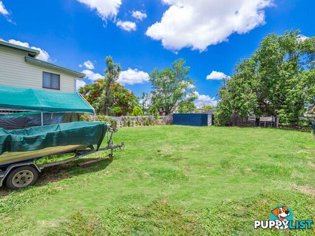 355 East Street DEPOT HILL QLD 4700