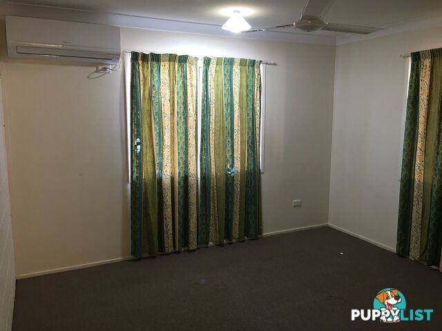 Unit 1/31 Bramble Street NORMAN GARDENS QLD 4701