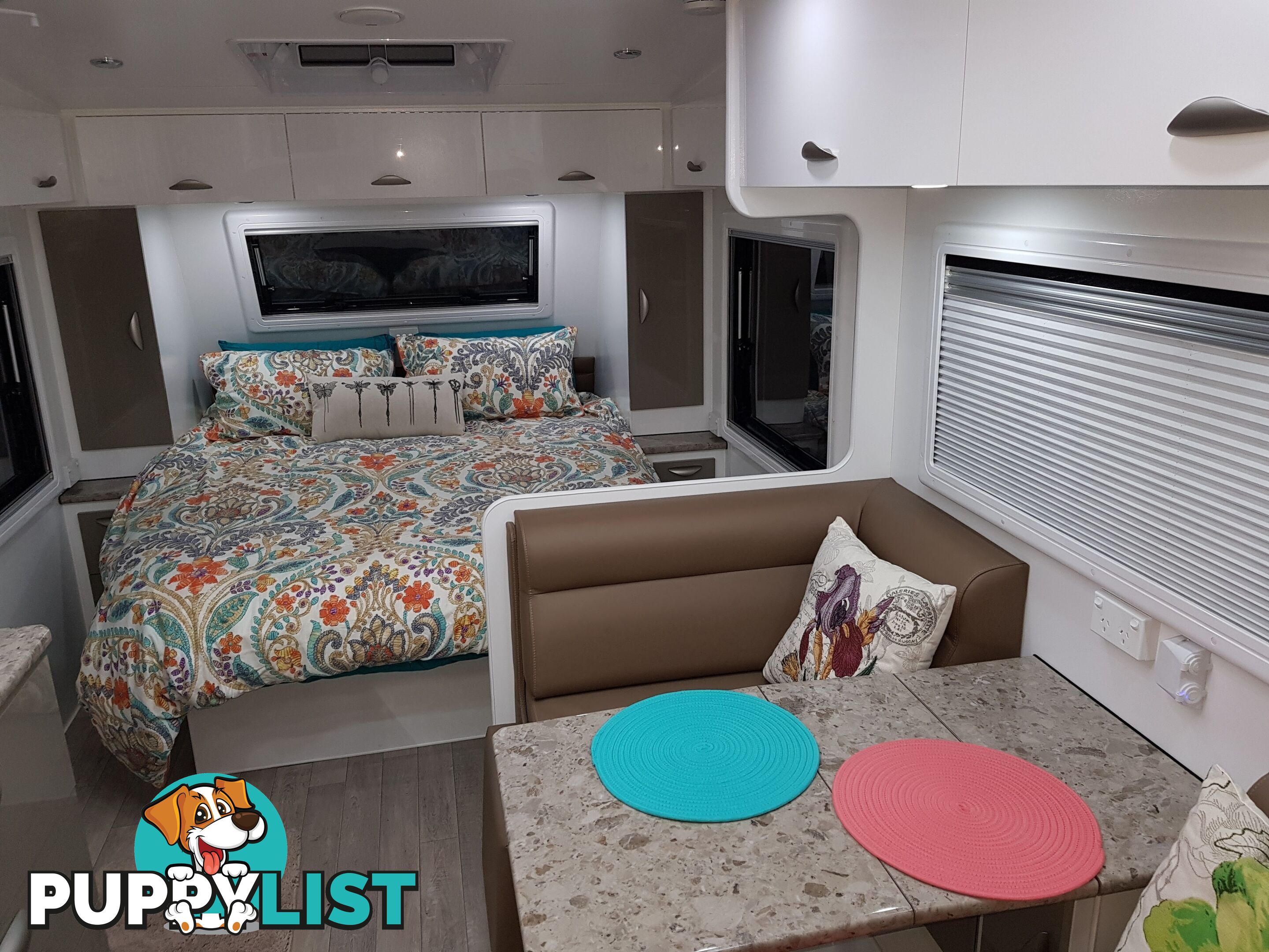 2017 Sunseeker Caravans Mirage Sport