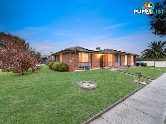 1 Margaret Court HAMPTON PARK VIC 3976