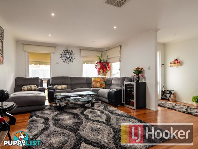 150 James Cook Drive ENDEAVOUR HILLS VIC 3802