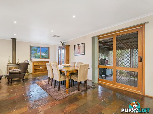 5 Mary Street HAMPTON PARK VIC 3976