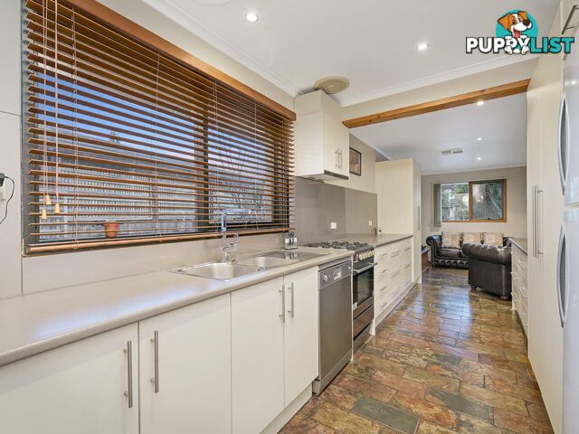 5 Mary Street HAMPTON PARK VIC 3976