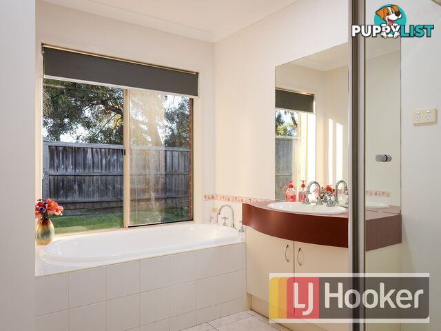 79 Scotsdale Drive CRANBOURNE EAST VIC 3977