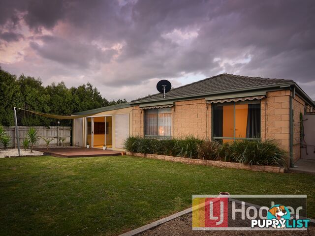 5 Colwyn Drive NARRE WARREN SOUTH VIC 3805