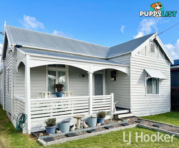 24 Medora Street INVERELL NSW 2360