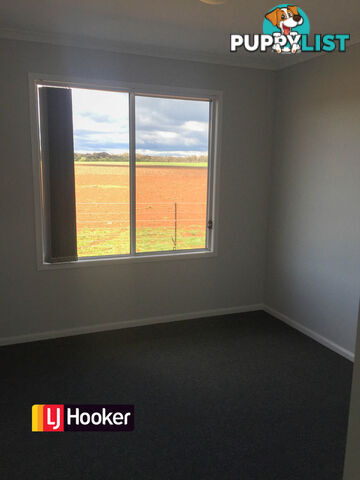 76 Thomas Lane INVERELL NSW 2360