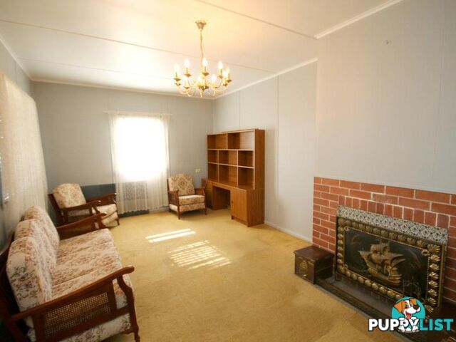 10 Bukkulla Street ASHFORD NSW 2361