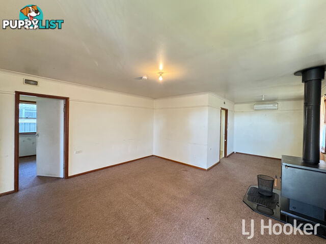 42 Gilchrist Street INVERELL NSW 2360