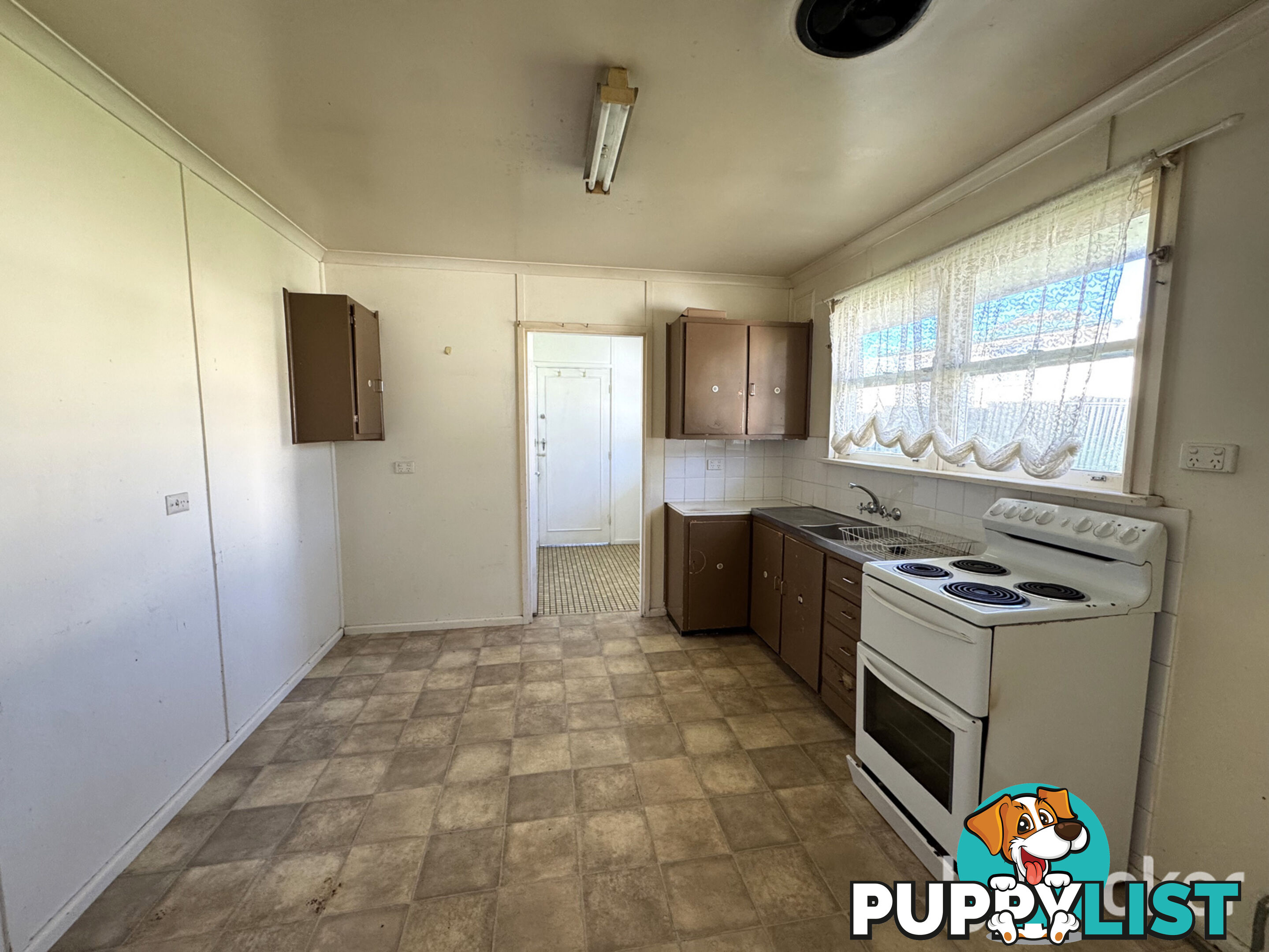 42 Gilchrist Street INVERELL NSW 2360