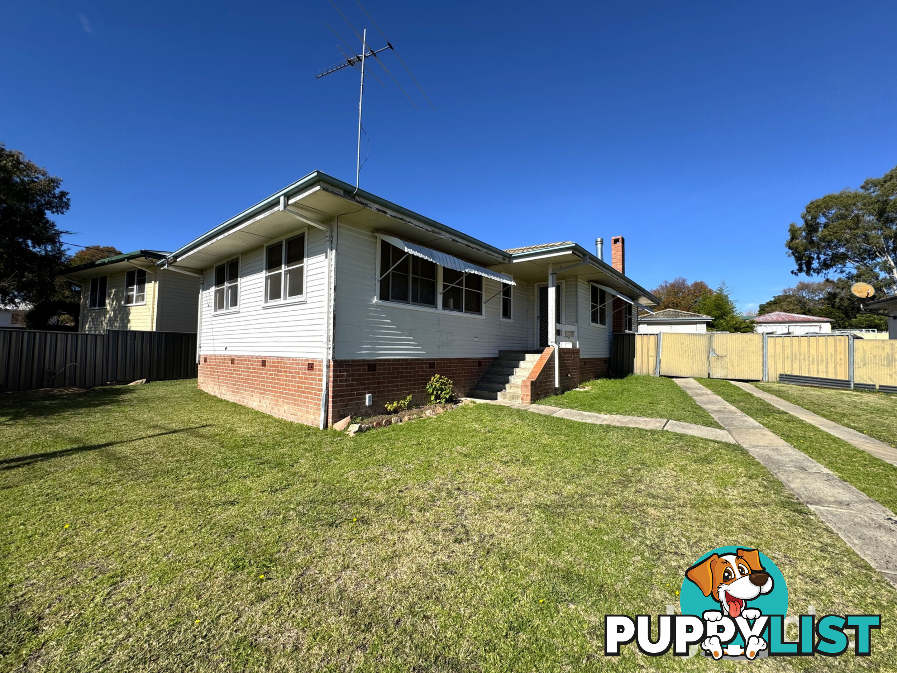 42 Gilchrist Street INVERELL NSW 2360